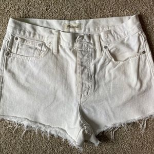 Madewell Relaxed Denim Shorts in Tile White